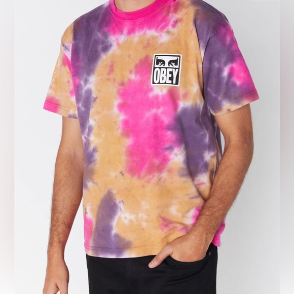 RARE OBEY tee featuring the brand’s iconic logo at the chest and back. Tie-dyed - Picture 1 of 10